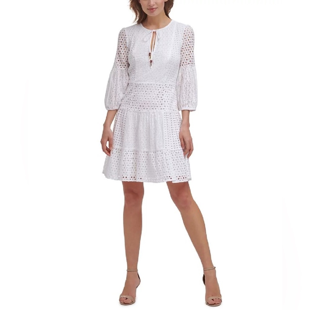 Vince Camuto 3/4 Lantern Sleeve White Eyelet Lace EUC Fit & Flare Dress